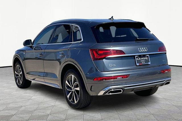 Used 2022 Audi Q5 2.0T Premium Plus w/ Premium Plus Package AWD/4WD image 12