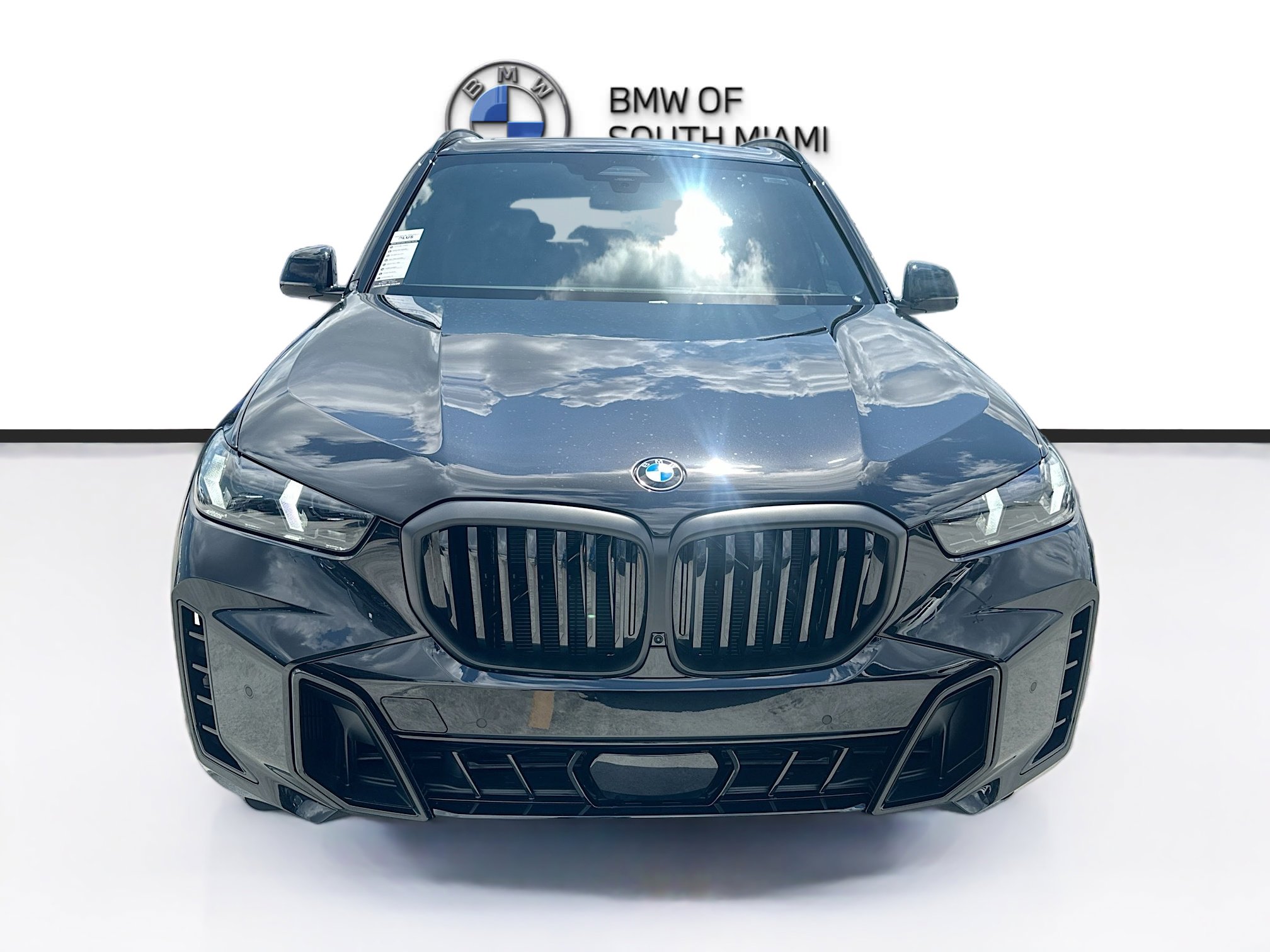 New 2026 BMW X5 sDrive40i w/ M Sport Package image 2