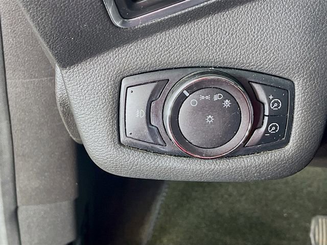 Used 2013 Ford Escape SEL FWD image 11