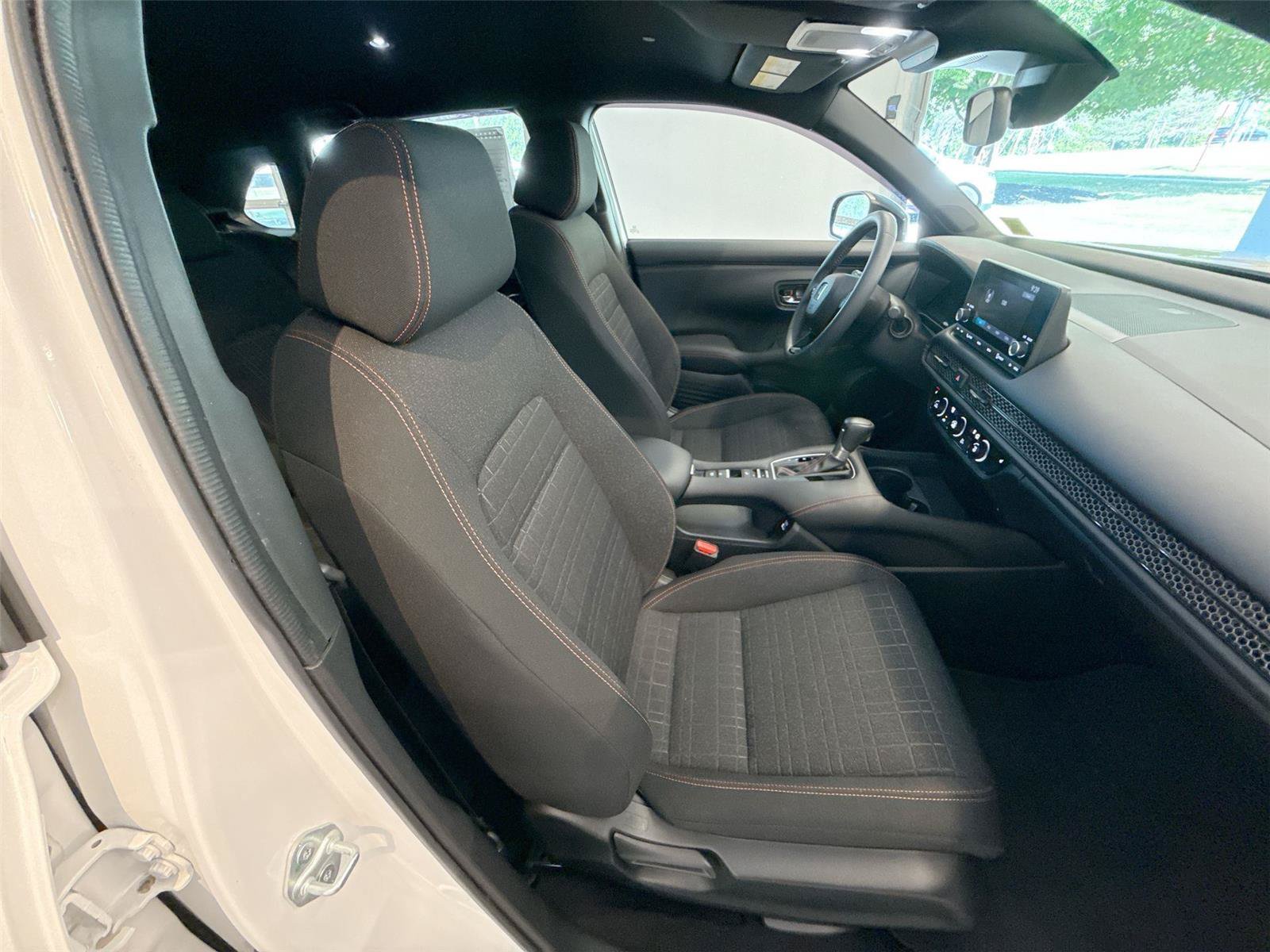 Used 2023 Honda HR-V Sport image 25