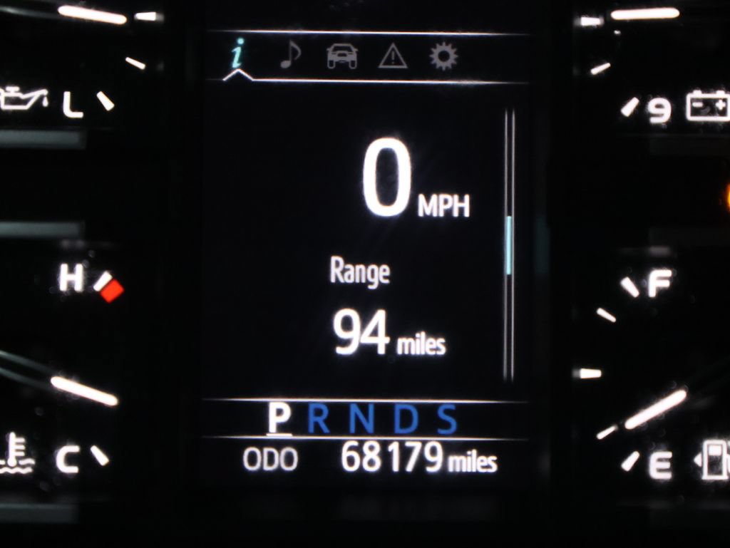 Used 2018 Toyota Tundra SR5 w/ SR5 Upgrade Package AWD/4WD image 20