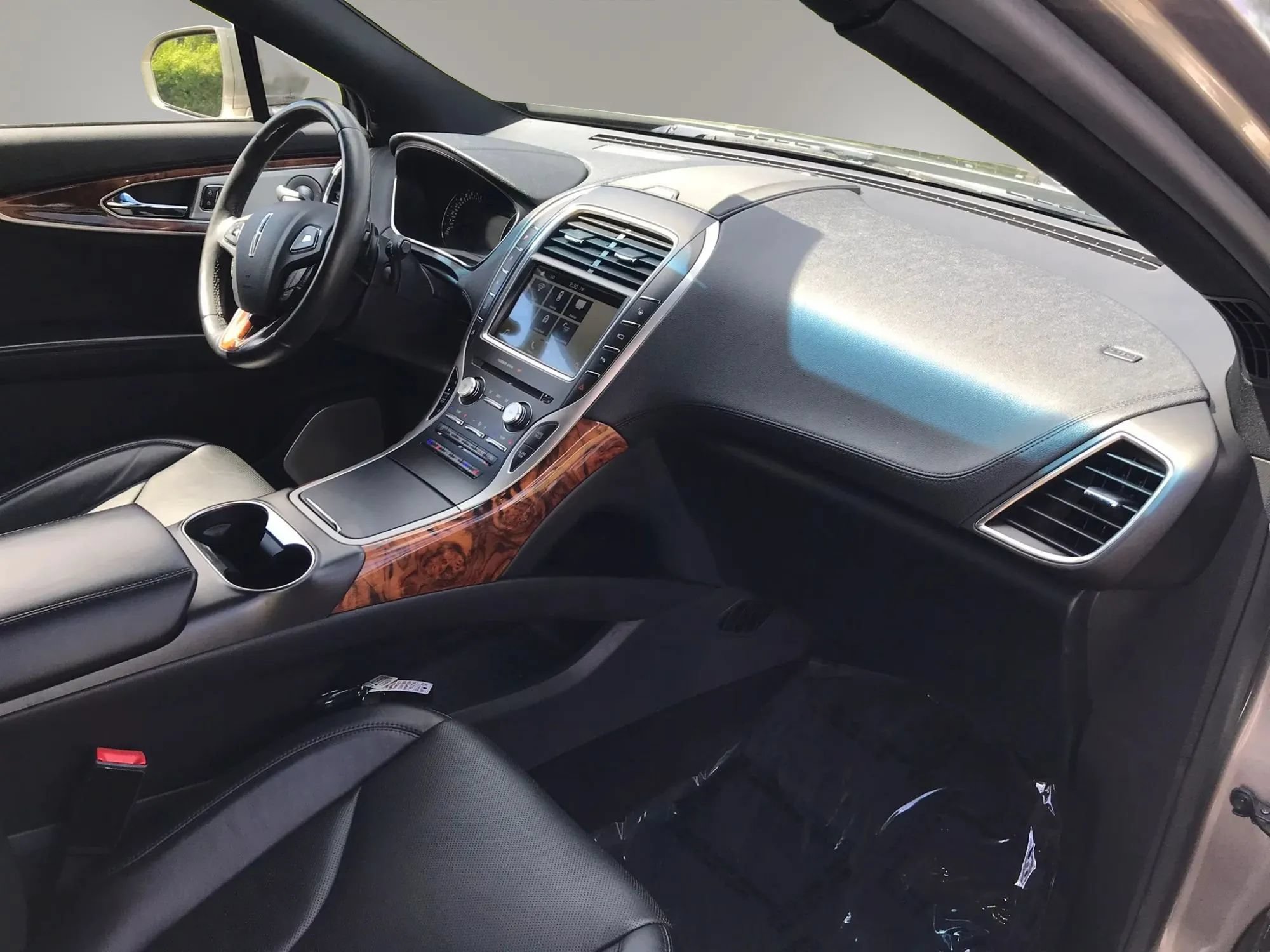Used 2016 Lincoln MKX Reserve w/ Luxury Package AWD/4WD image 48