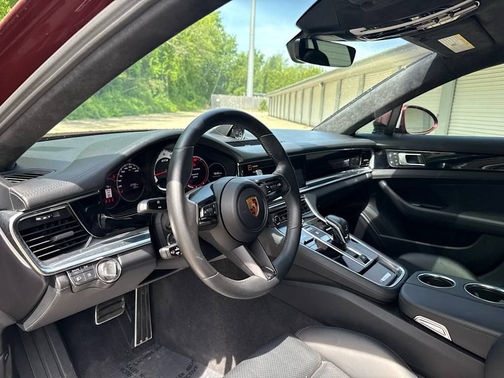 Certified 2022 Porsche Panamera GTS AWD/4WD image 11