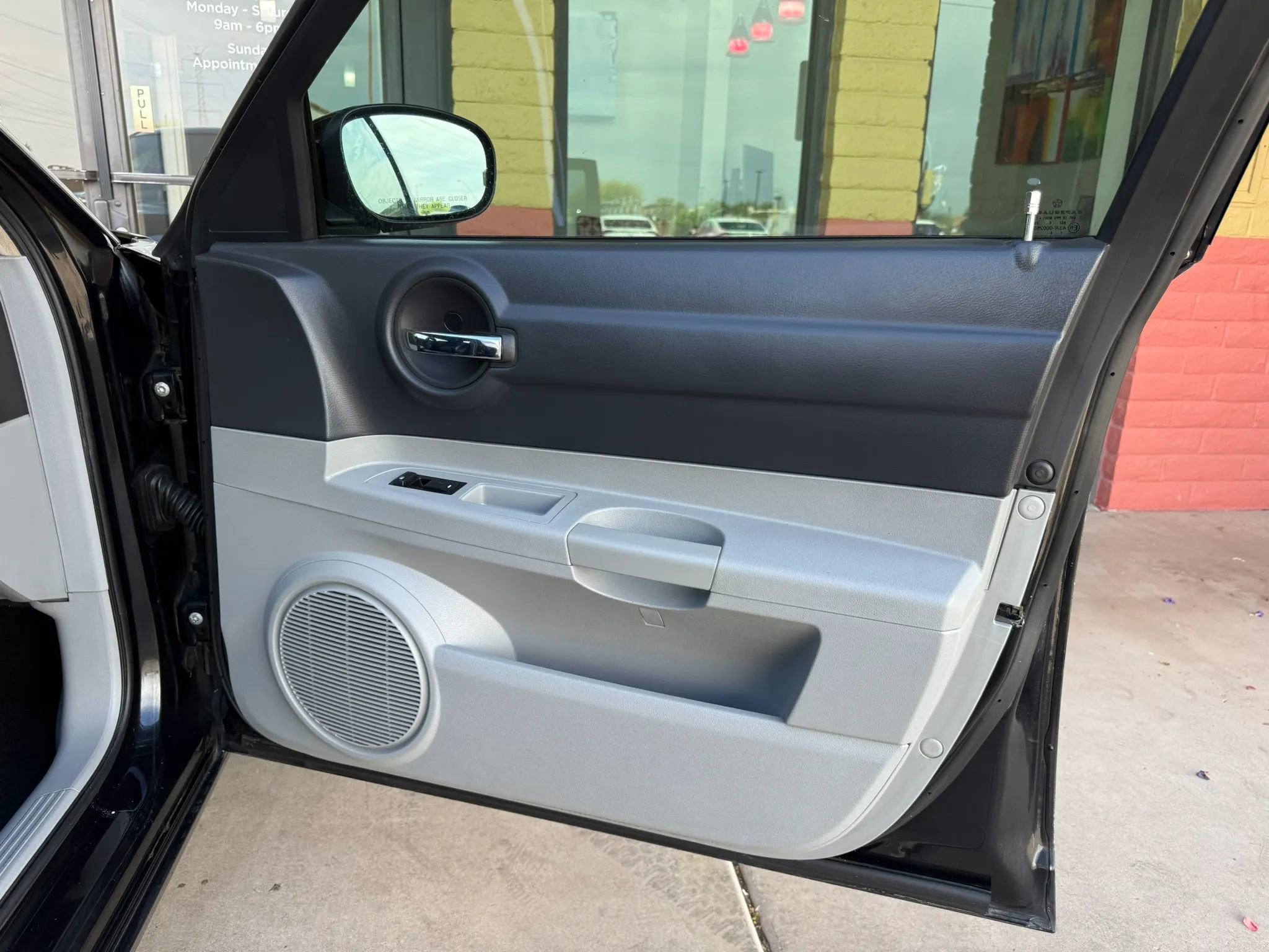 Used 2006 Dodge Charger SRT8 w/ SRT Option Group III image 26