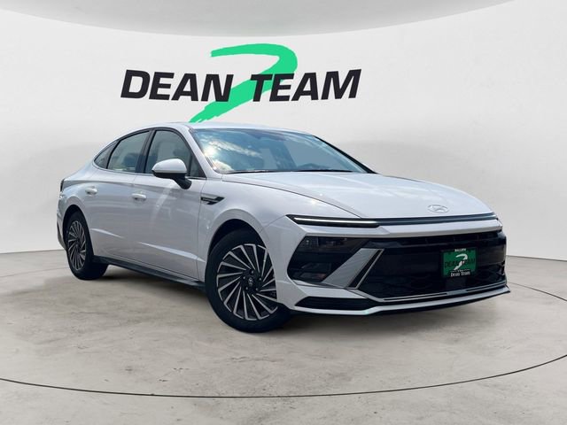 New 2025 Hyundai Sonata SEL