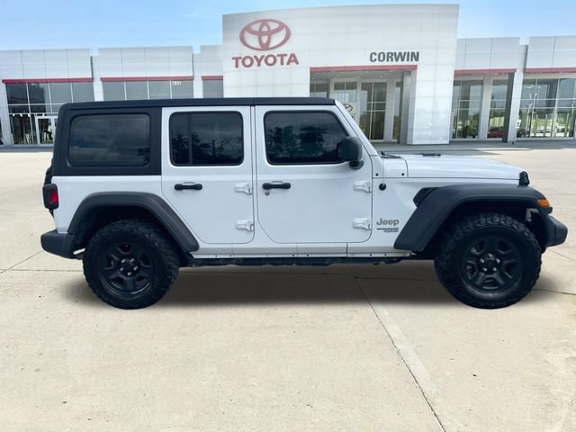 Used 2018 Jeep Wrangler Unlimited Sport AWD/4WD image 6