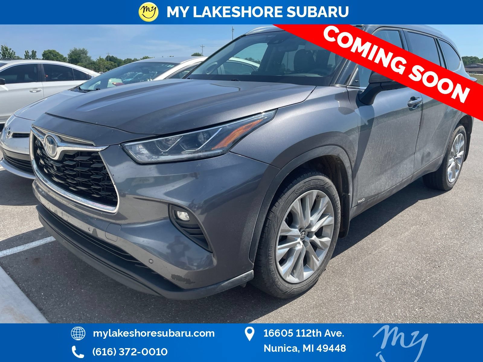 Used 2022 Toyota Highlander Limited AWD/4WD image 3