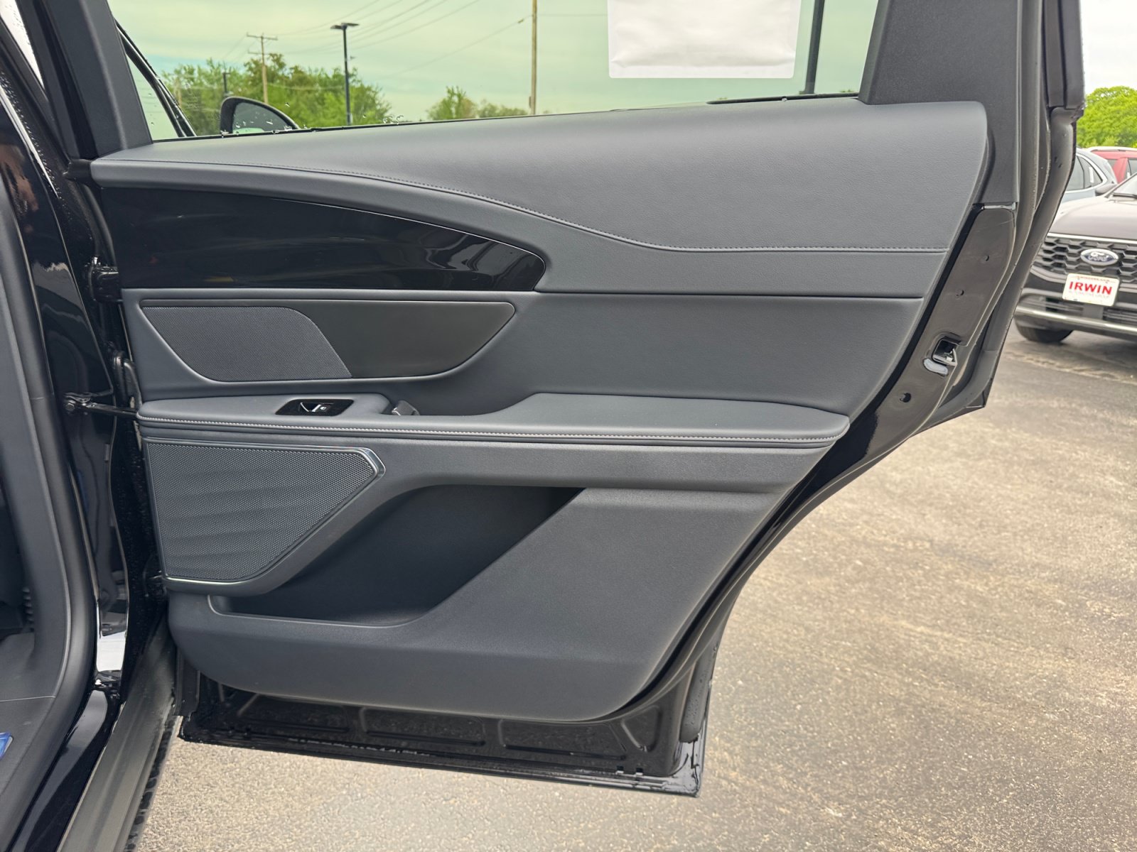 New 2026 Lincoln Nautilus Premier AWD/4WD image 27