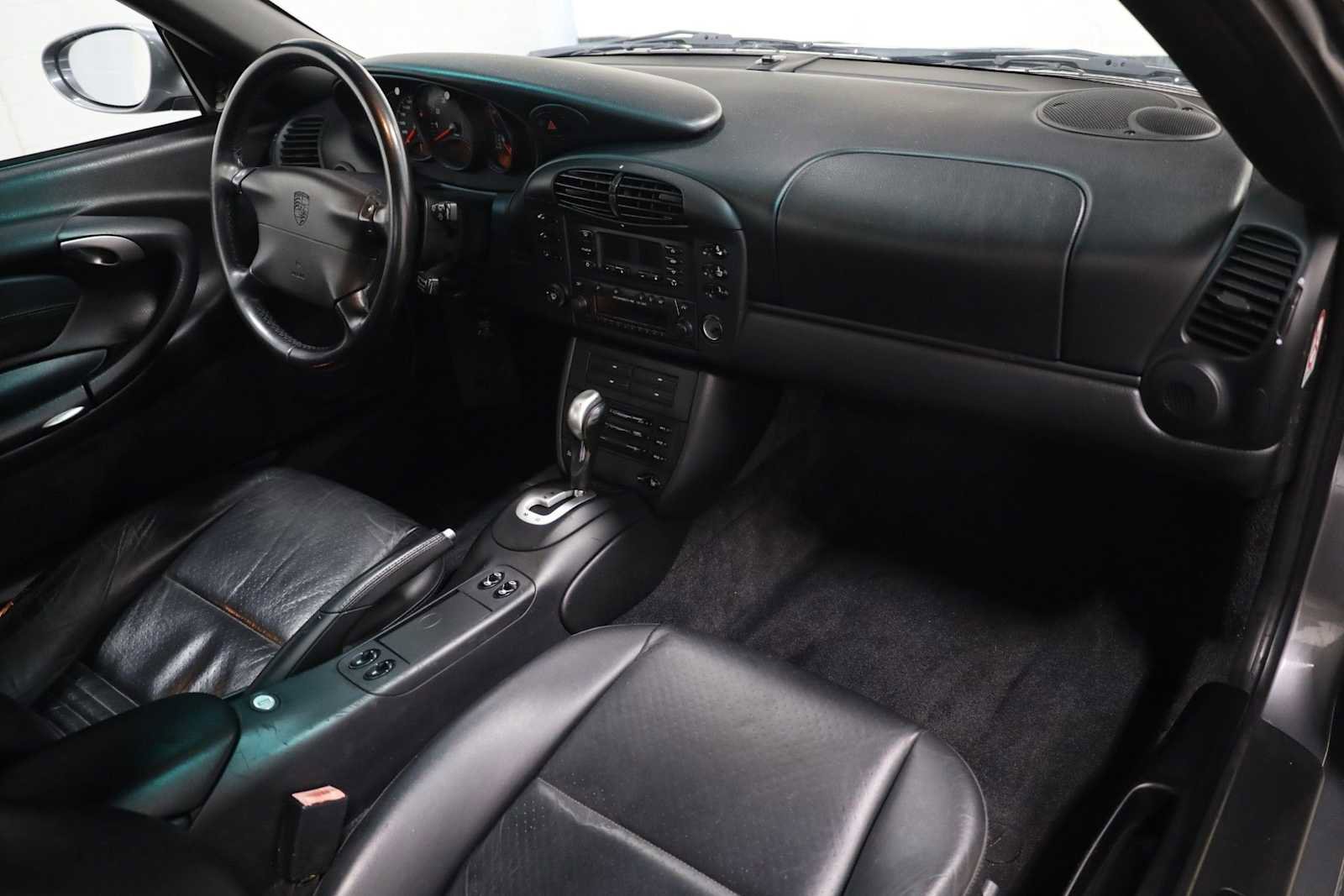 Used 2001 Porsche 911 Carrera image 6