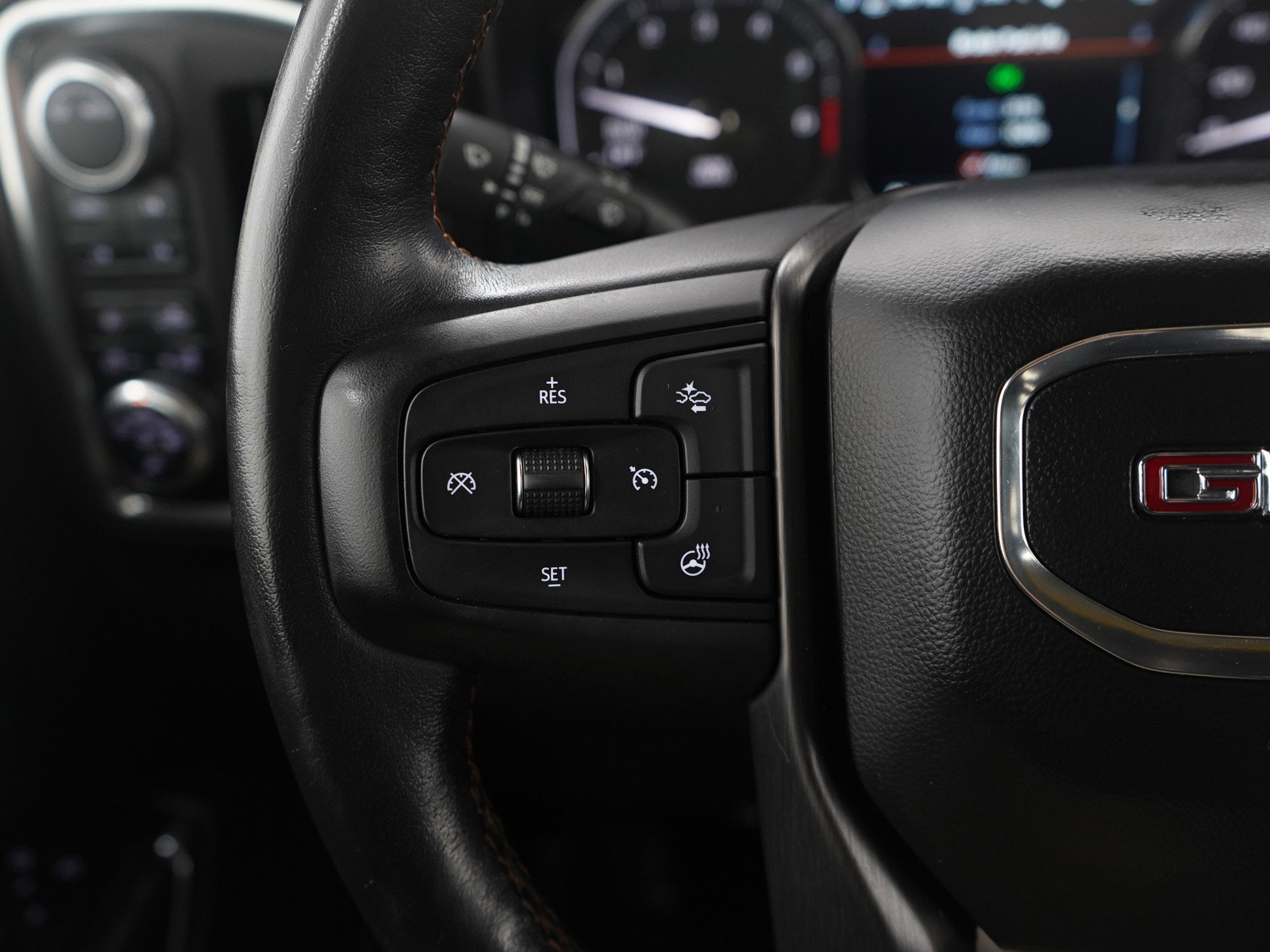 Used 2020 GMC Sierra 1500 AT4 w/ AT4 Premium Package image 24