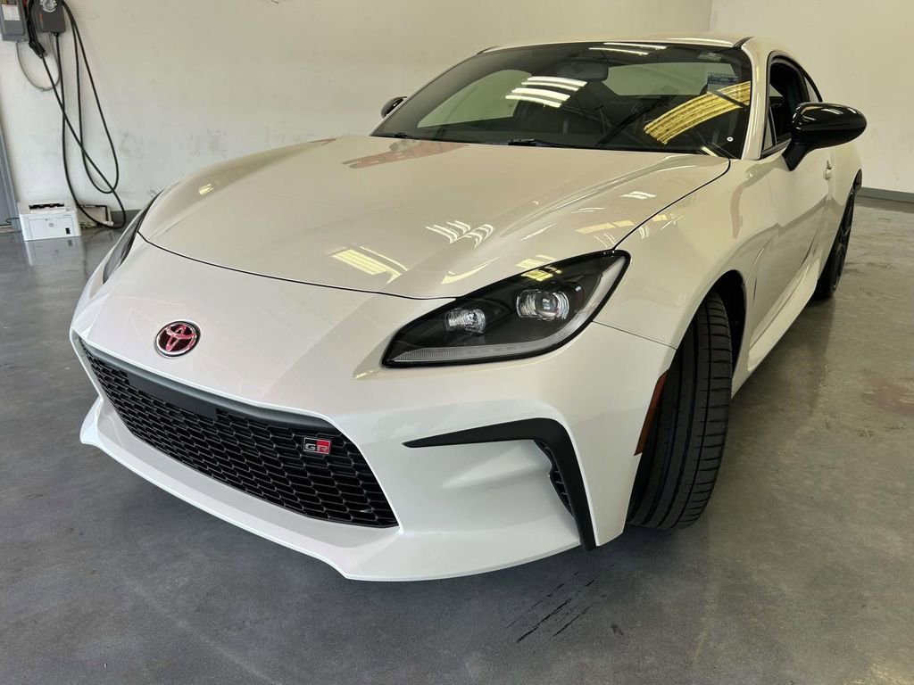 Certified 2023 Toyota GR86 Premium RWD image 7