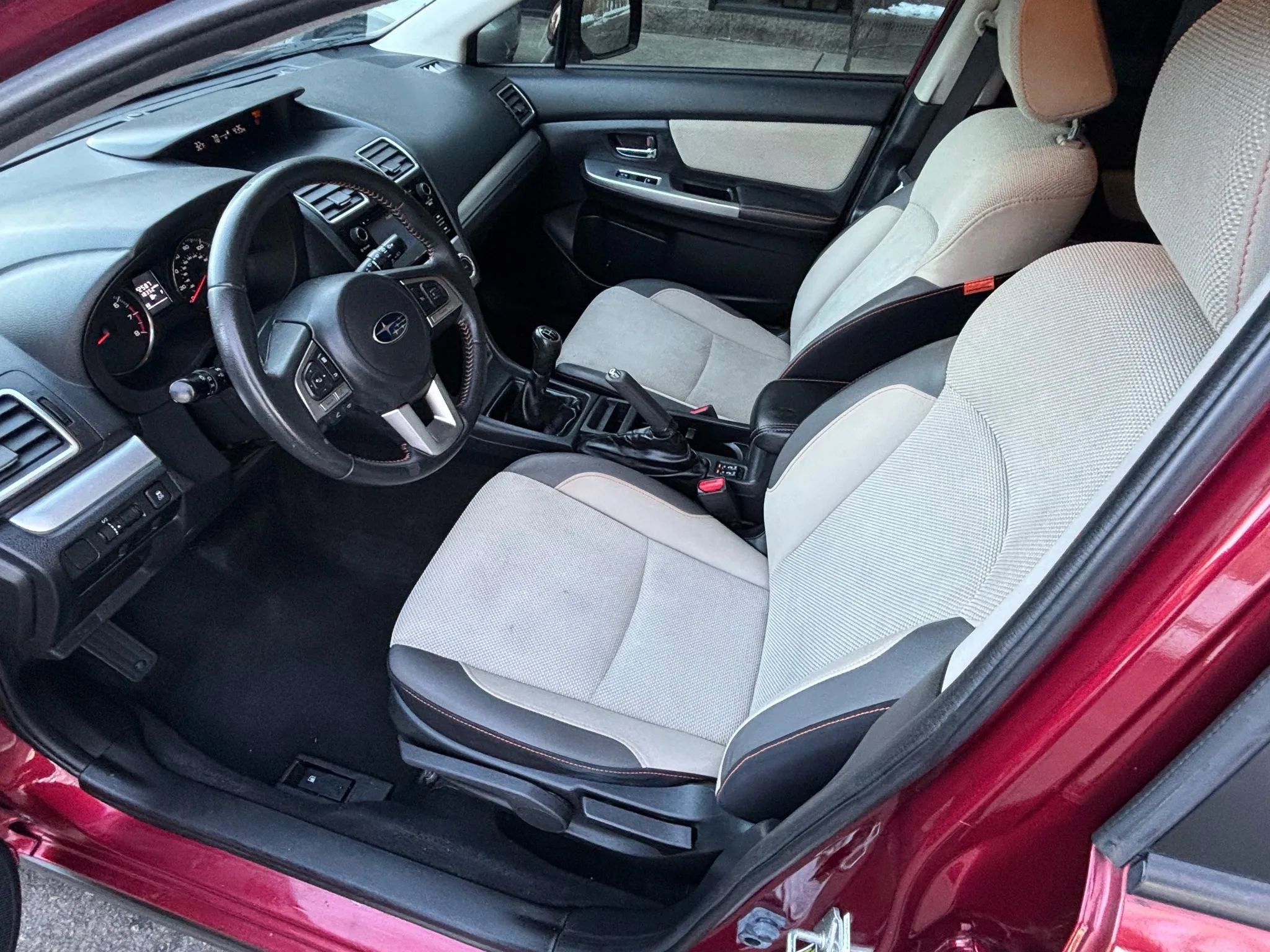 Used 2016 Subaru Crosstrek 2.0i Premium image 17