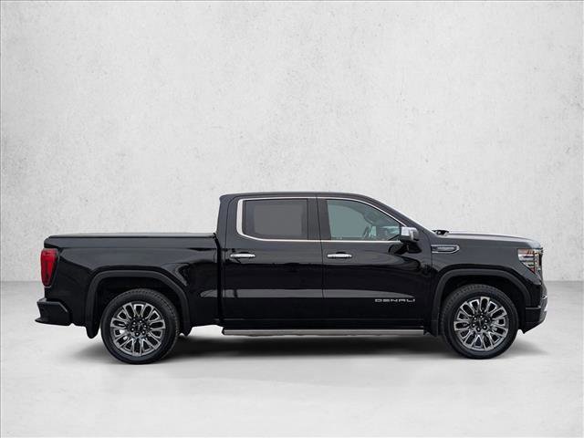 Used 2024 GMC Sierra 1500 Denali Ultimate AWD/4WD image 4