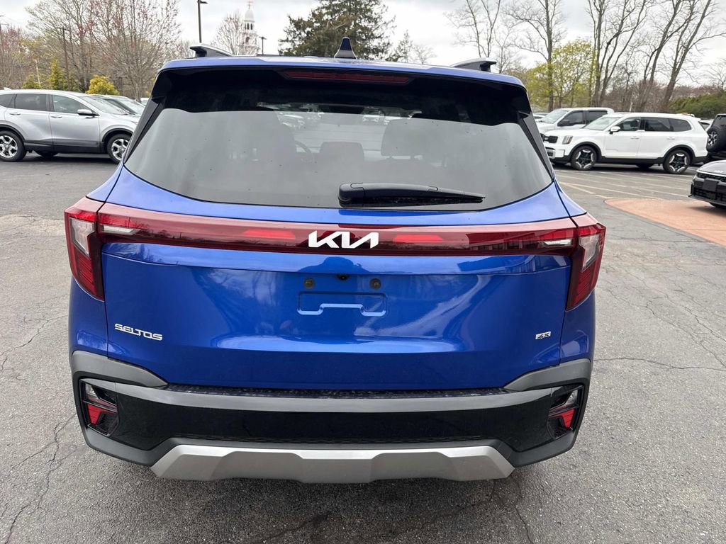 New 2026 Kia Seltos S AWD/4WD image 3
