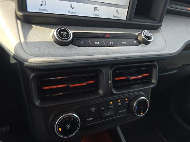 Used 2023 Ford Maverick XLT FWD image 12