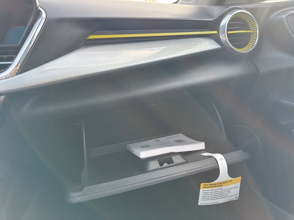 New 2026 Chevrolet Trax LT w/ LT Convenience Package image 26