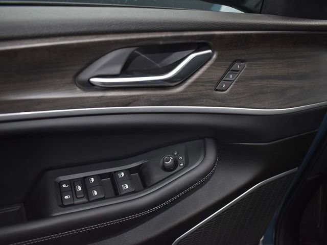 New 2026 Jeep Grand Cherokee L Limited image 14