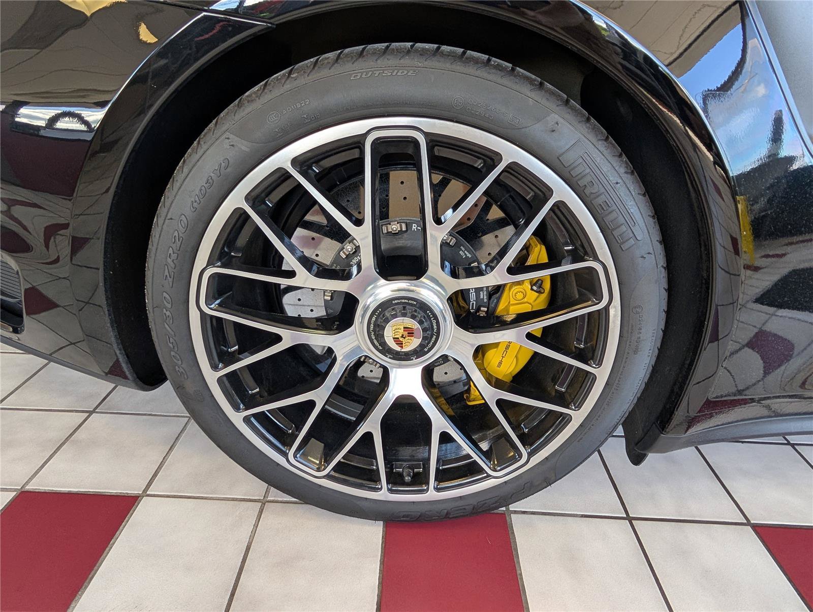 Used 2014 Porsche 911 Turbo AWD/4WD image 9