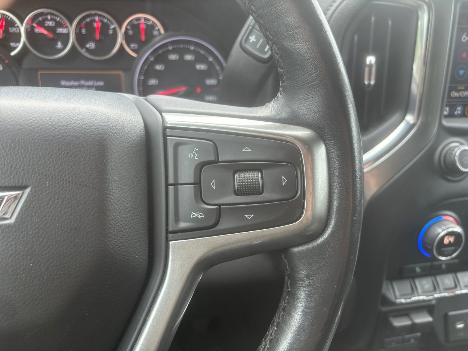 Used 2021 Chevrolet Silverado 1500 RST w/ Convenience Package II AWD/4WD image 23