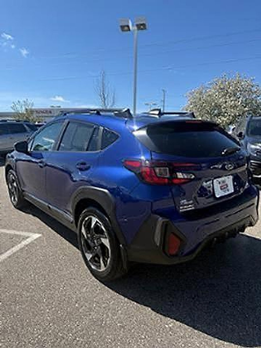 Certified 2025 Subaru Crosstrek 2.5i Limited AWD/4WD image 4