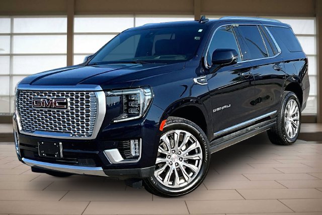 Used 2021 GMC Yukon Denali w/ Denali Premium Package AWD/4WD image 1