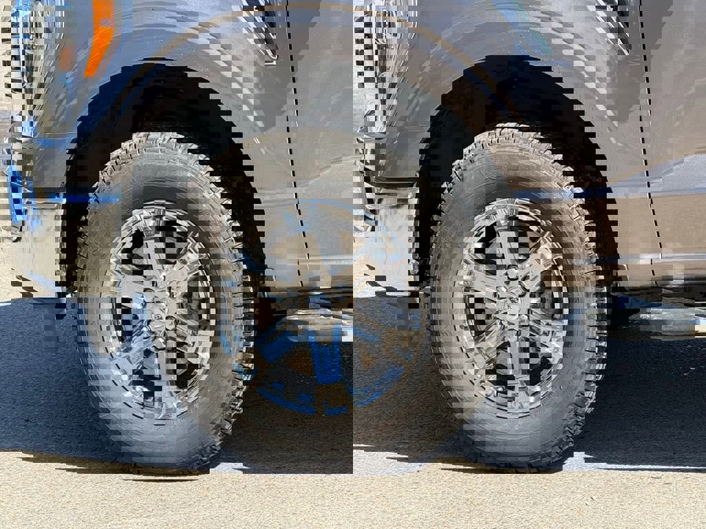 Used 2023 Ford F150 XLT w/ Equipment Group 302A High image 11