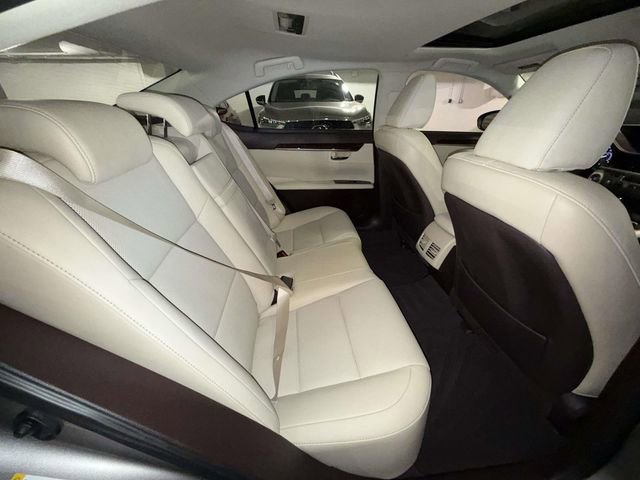 Used 2017 Lexus ES 350 image 16