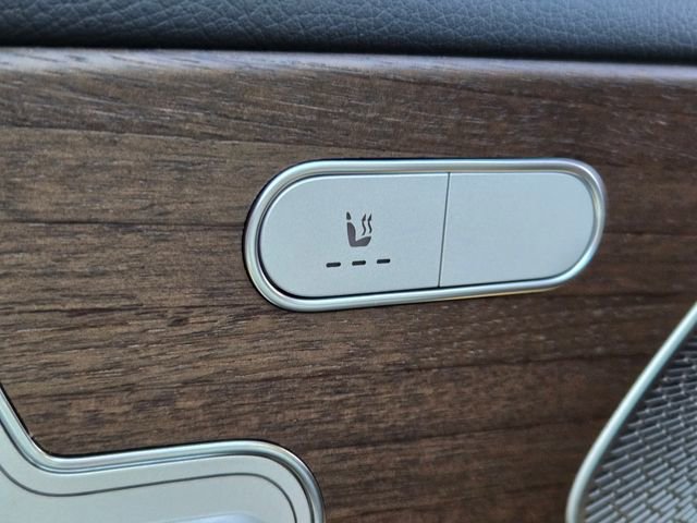 Used 2024 Mercedes-Benz GLS 580 4MATIC image 38