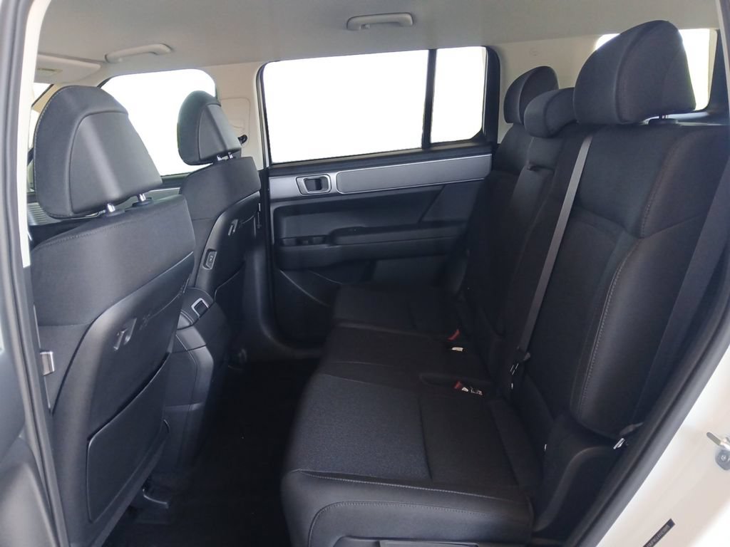 New 2027 Hyundai Santa Fe SE FWD image 19