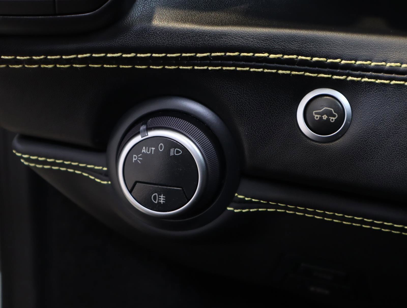 Used 2018 Ferrari 488 Spider Convertible RWD image 31