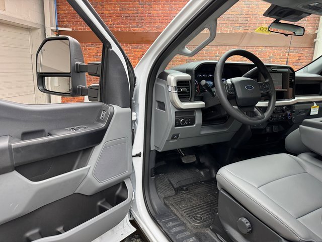 New 2026 Ford F350 XL image 9