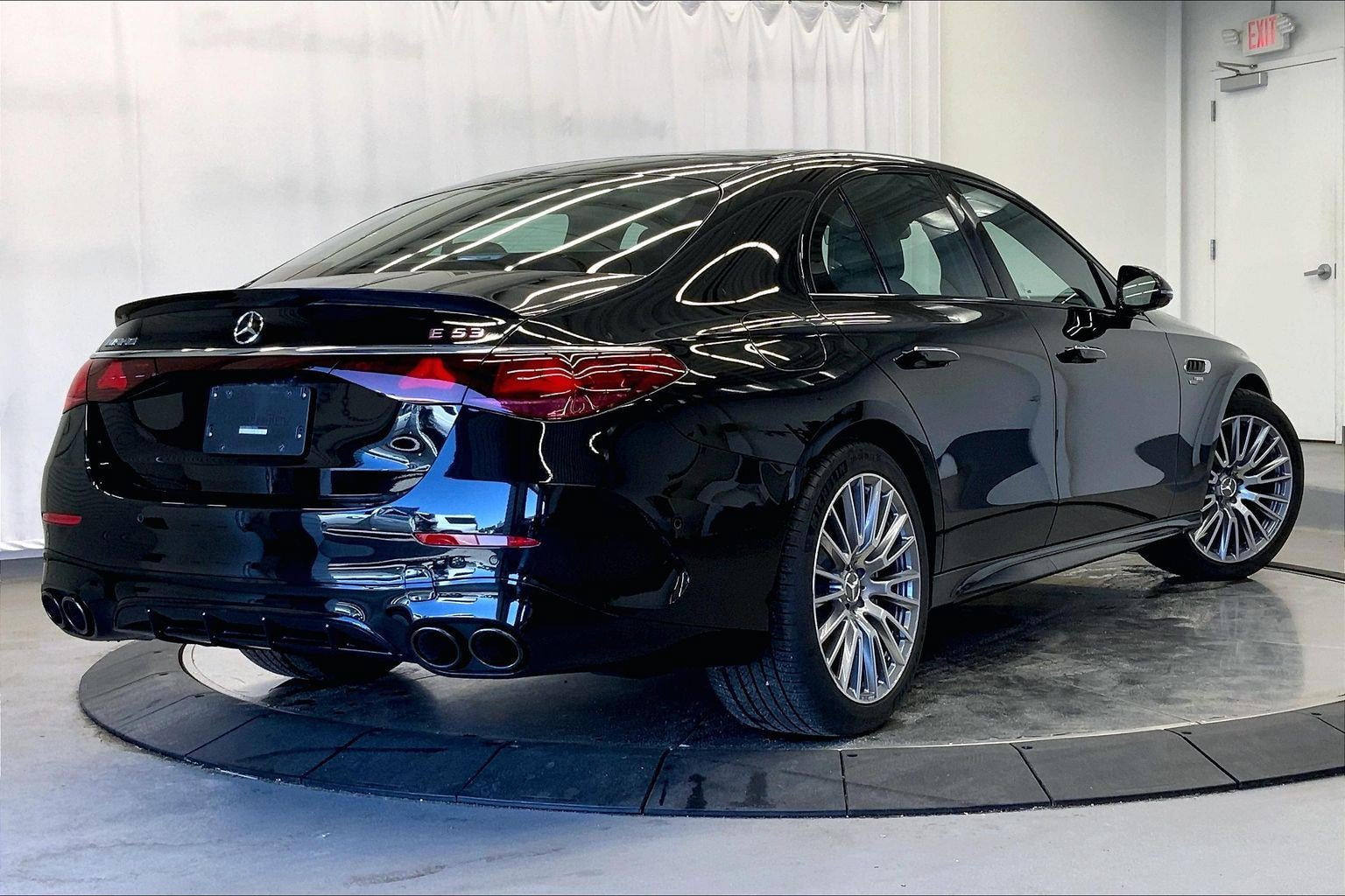 Used 2025 Mercedes-Benz E 53 AMG e 4MATIC Sedan image 6