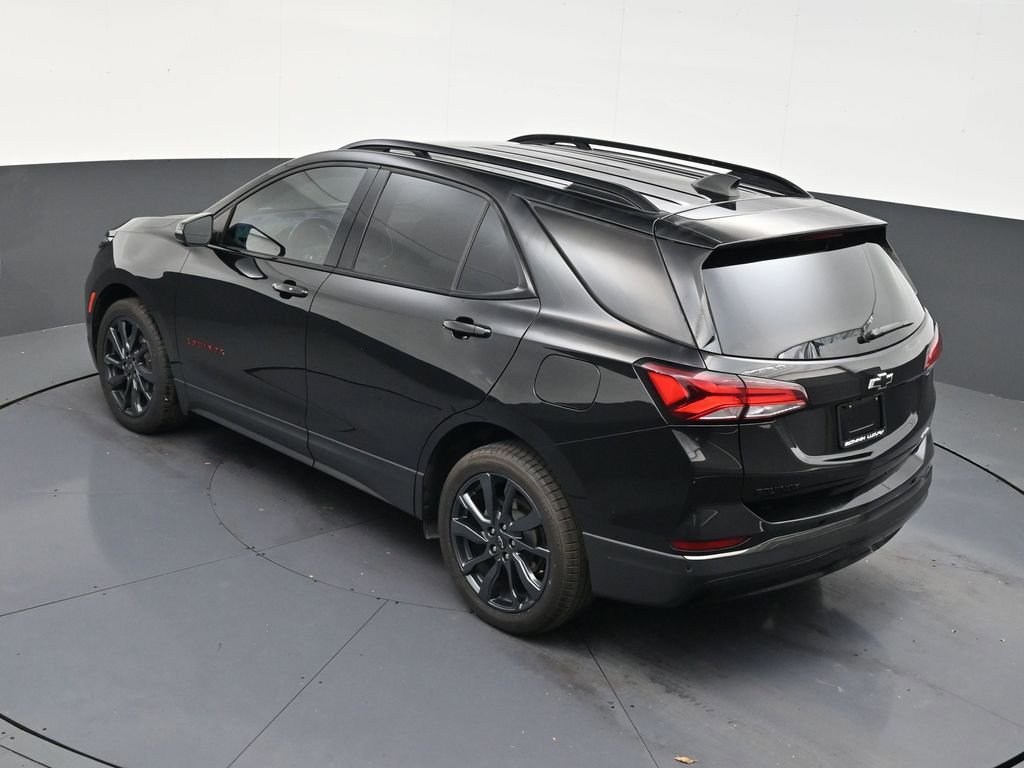 Used 2022 Chevrolet Equinox RS w/ RS Leather Package FWD image 15