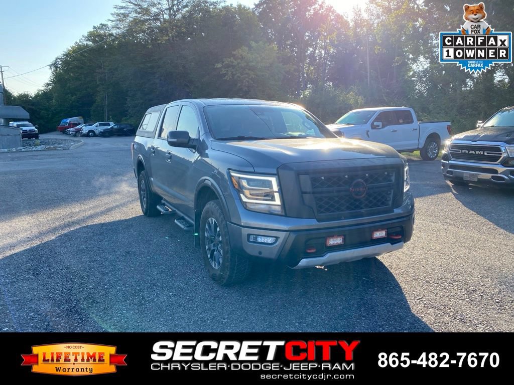 Used 2023 Nissan Titan PRO-4X w/ Pro-4x Convenience Package AWD/4WD image 3