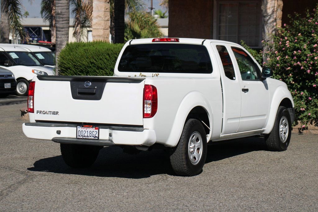 Used 2017 Nissan Frontier S image 9