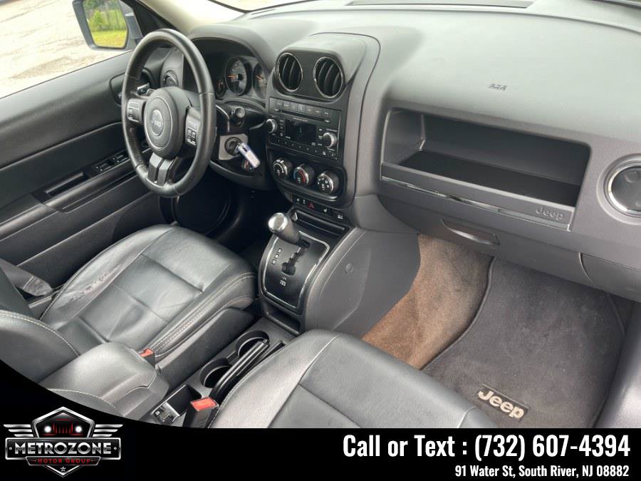 Used 2015 Jeep Patriot High Altitude AWD/4WD image 19
