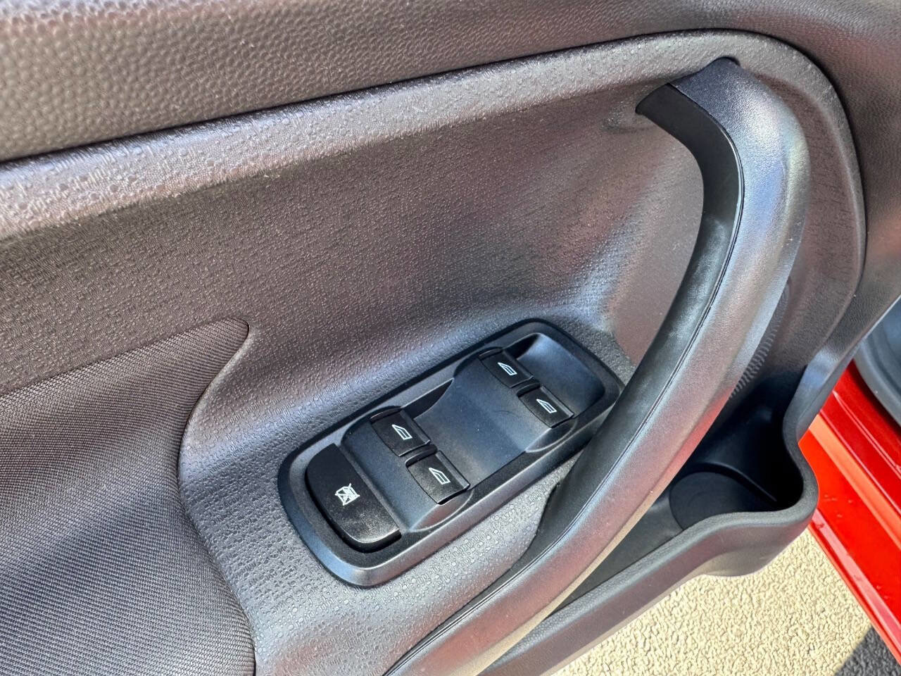 Used 2018 Ford Fiesta SE image 15