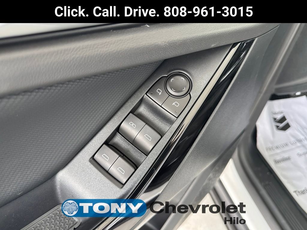 New 2026 Chevrolet Equinox LT w/ LPO, Floor Liner Package image 10