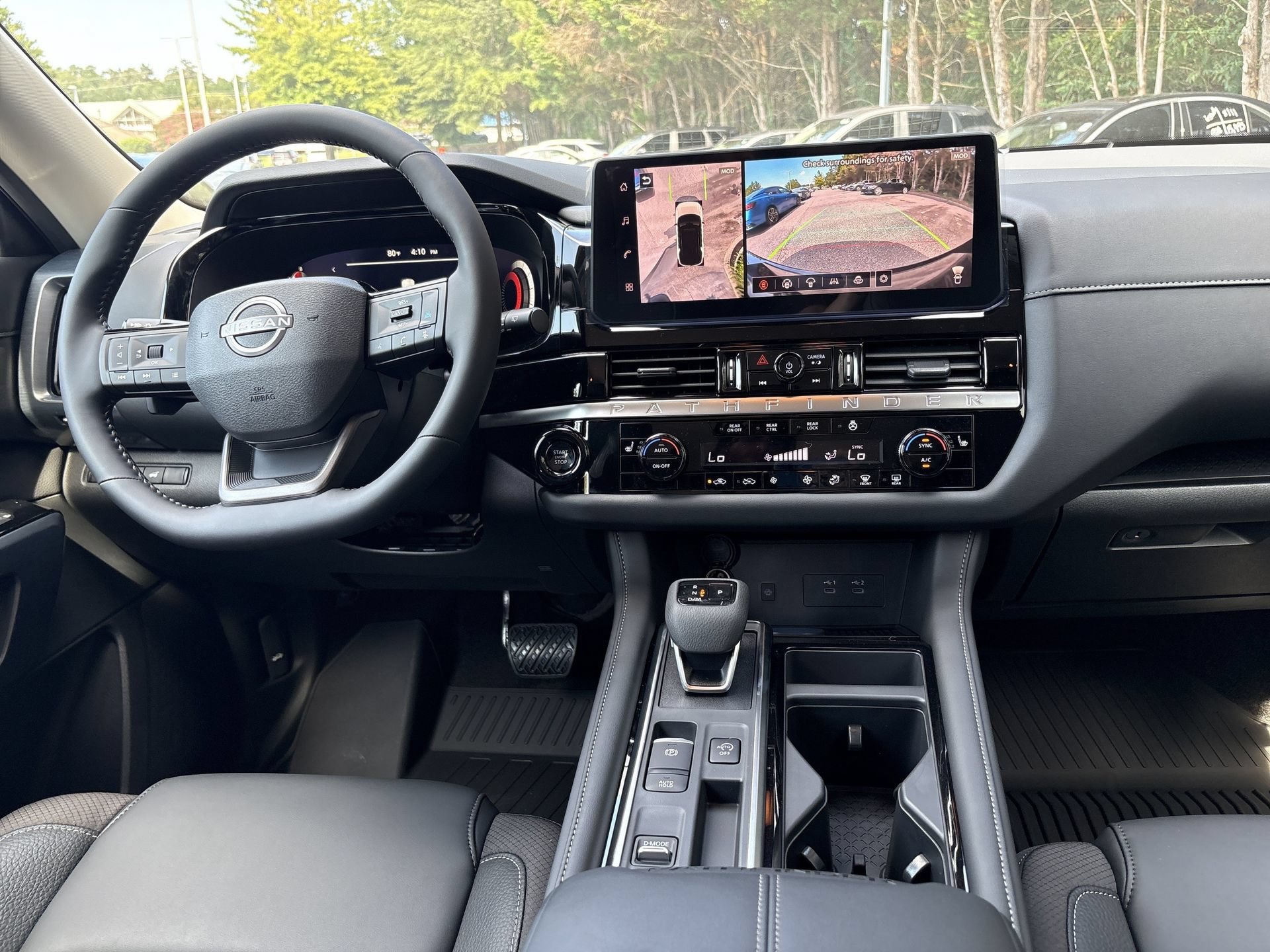 New 2026 Nissan Pathfinder SL FWD image 3