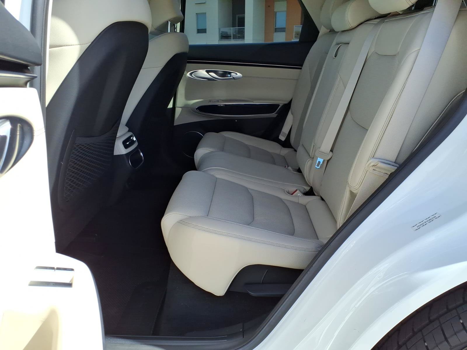 Certified 2022 Genesis GV70 2.5T AWD/4WD image 16