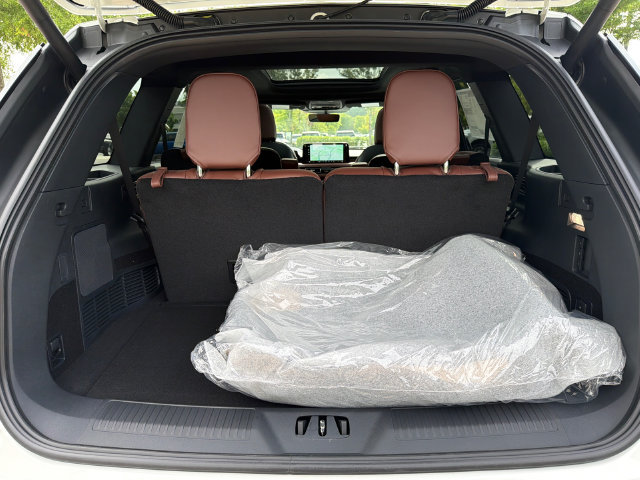 New 2026 Lincoln Aviator Reserve w/ Jet Appearance Package AWD/4WD image 20
