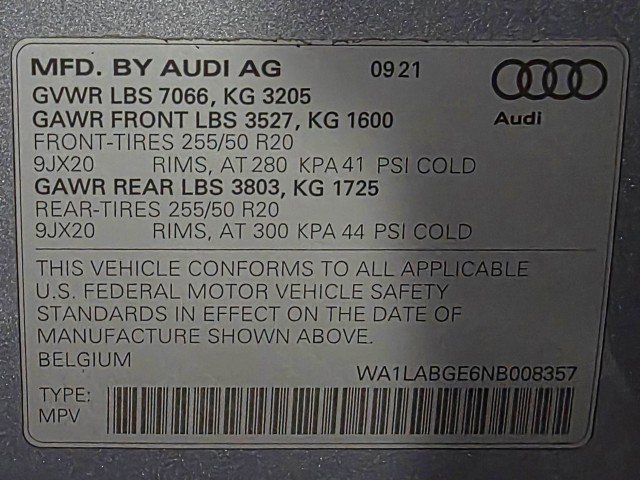 Used 2022 Audi e-tron Premium Plus image 46