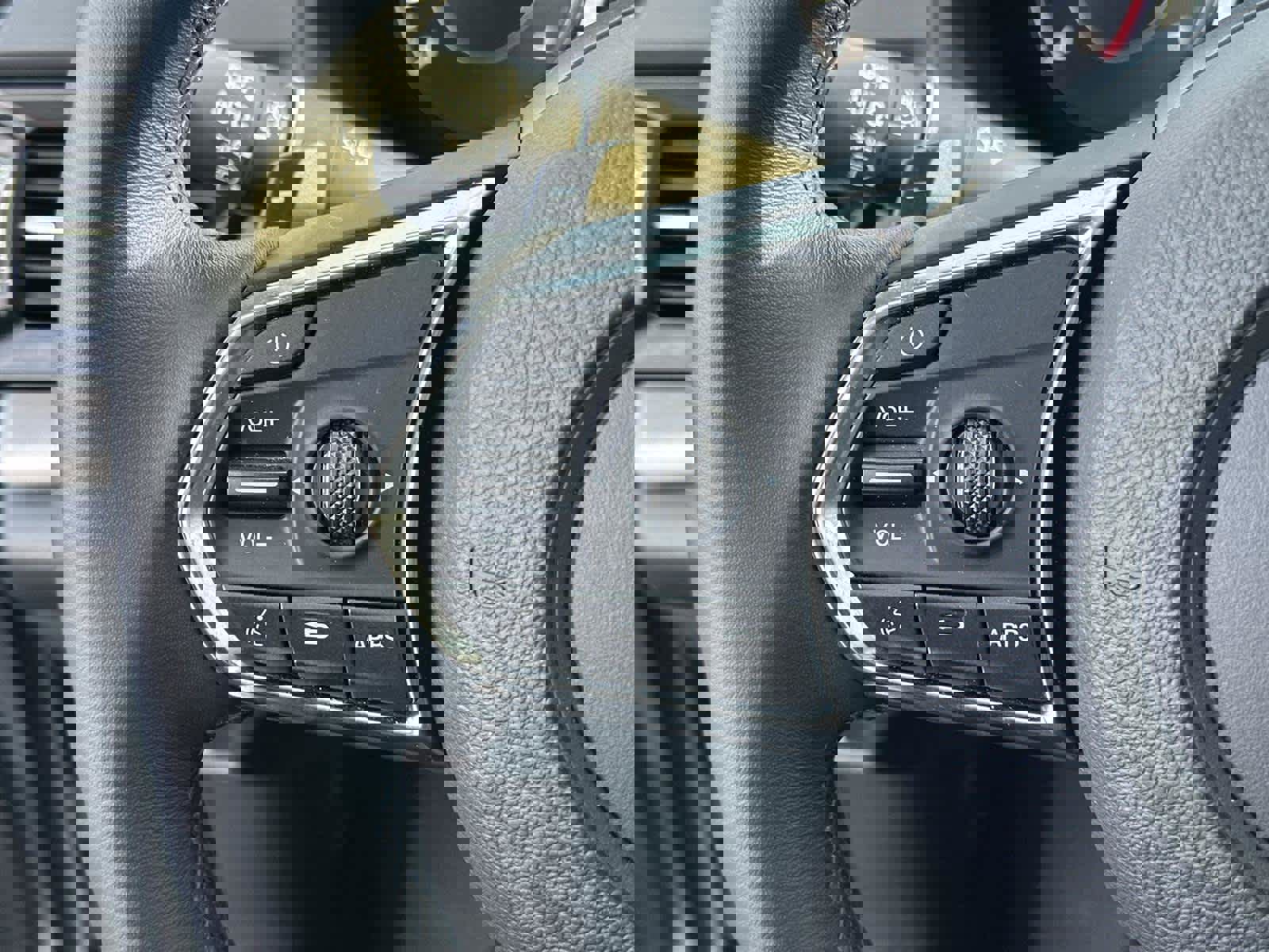 Certified 2025 Acura RDX SH-AWD w/ Technology Package image 24