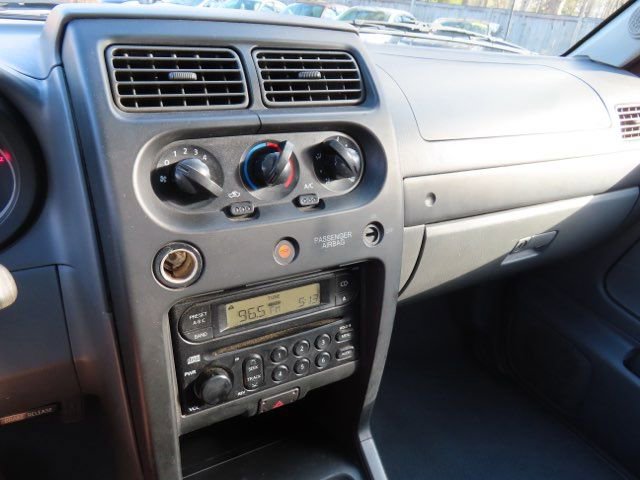 Used 2004 Nissan Frontier XE w/ (BGP) Basic Gear Pkg image 15