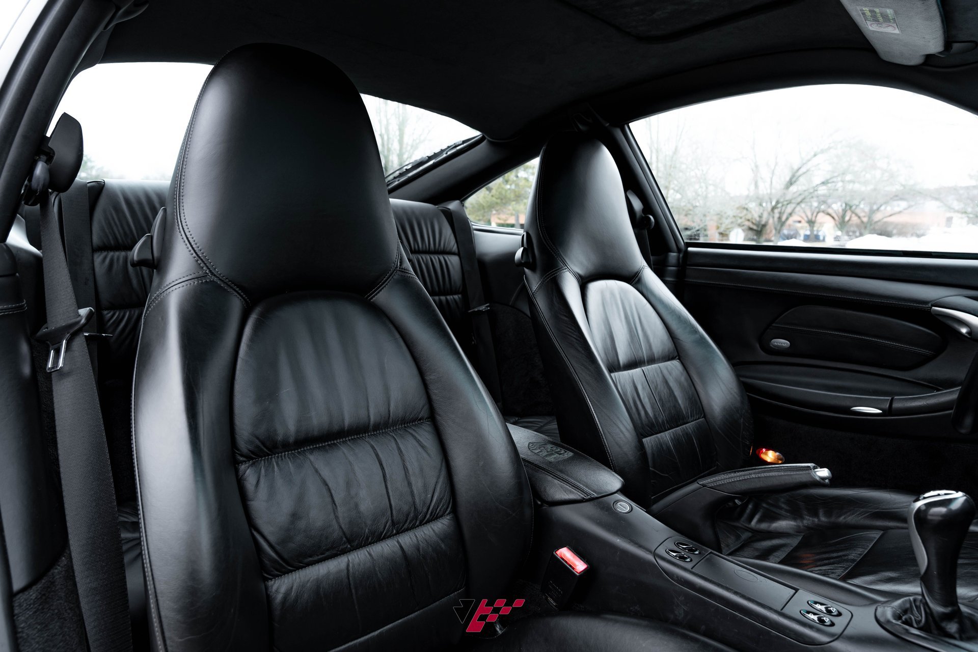 Used 2001 Porsche 911 Turbo image 40