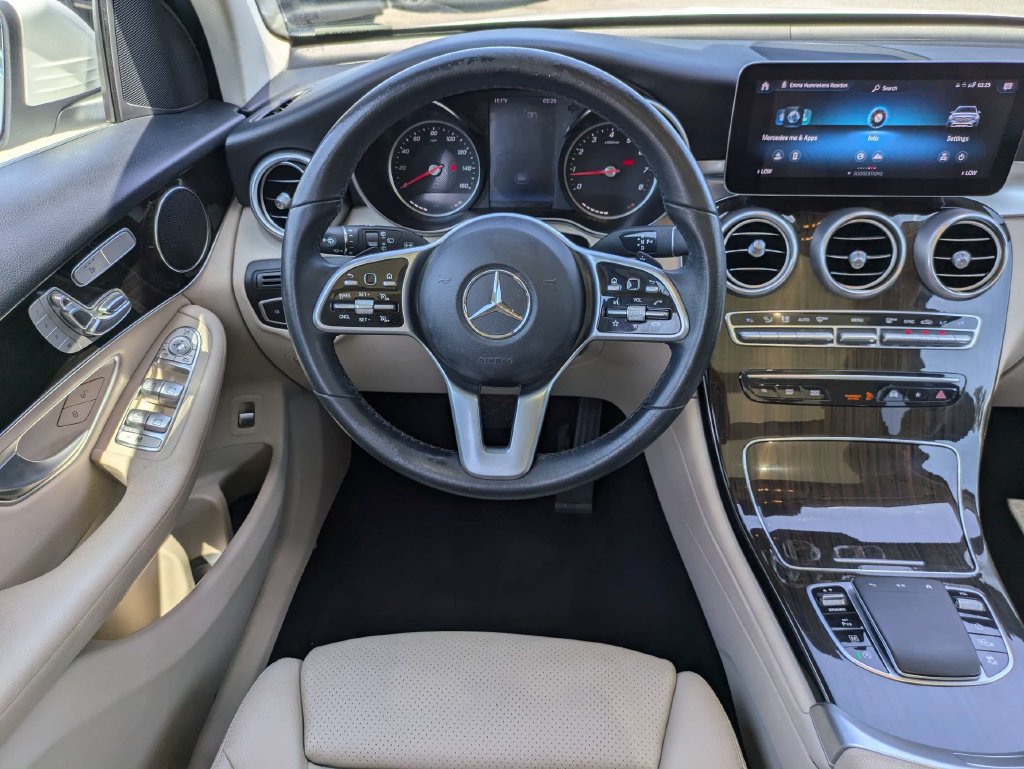 Used 2022 Mercedes-Benz GLC 300 image 18