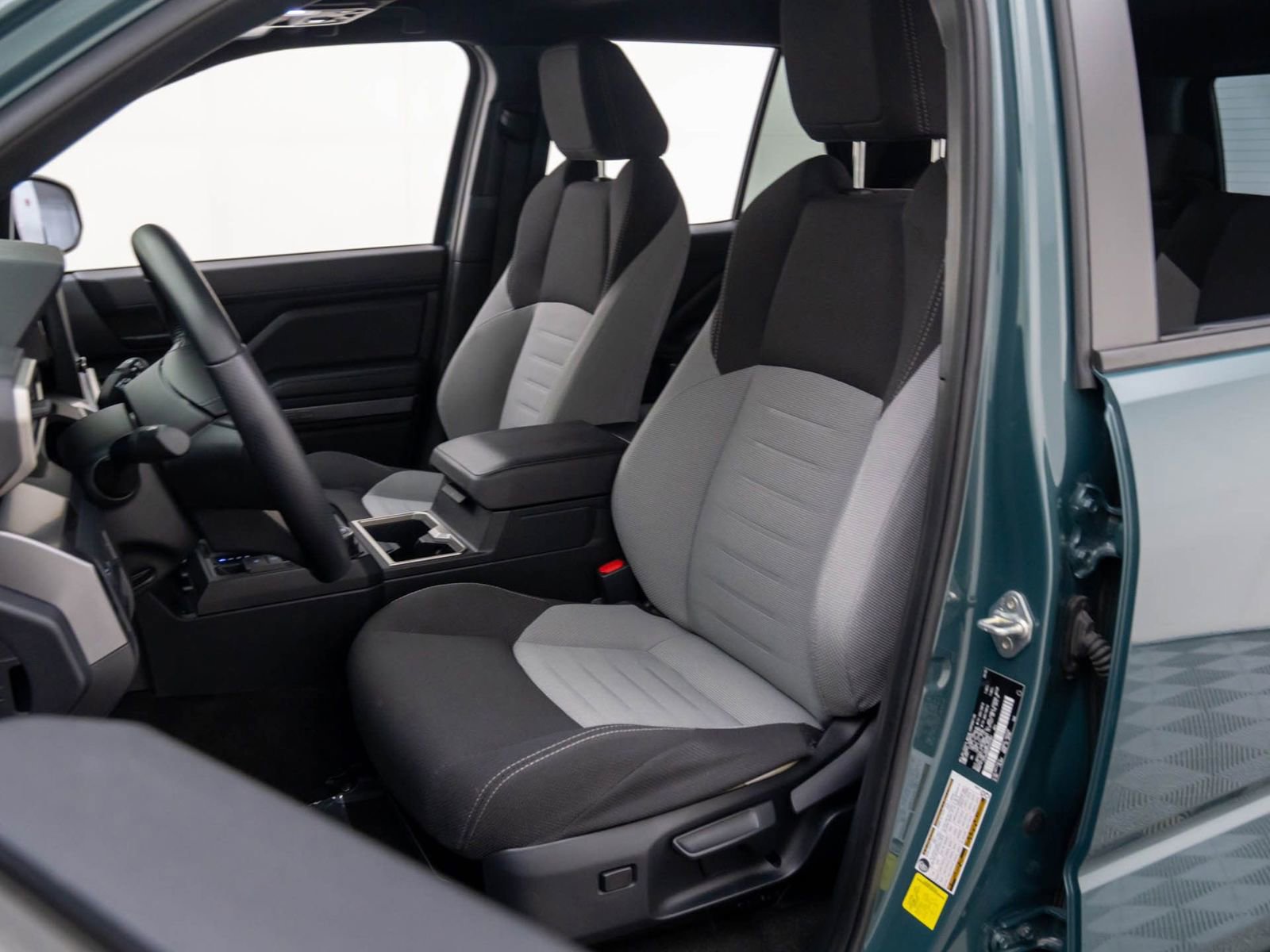 Used 2025 Toyota 4Runner TRD Off-Road Premium image 14