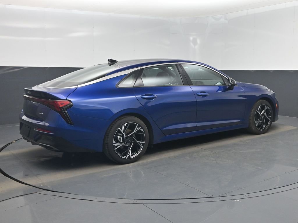 Used 2025 Kia K5 GT-Line w/ GT-Line Premium Package image 3