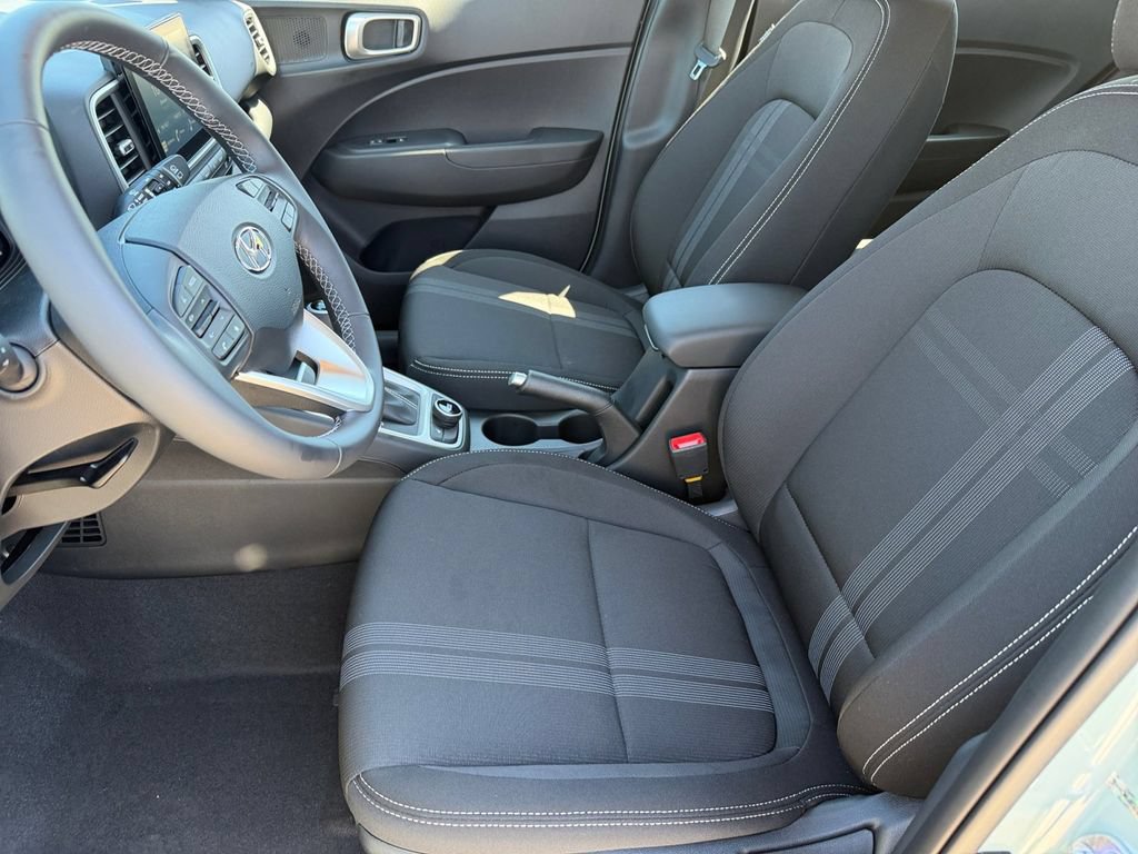 New 2026 Hyundai Venue SEL FWD image 10