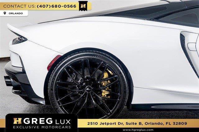 Used 2023 McLaren GT image 9